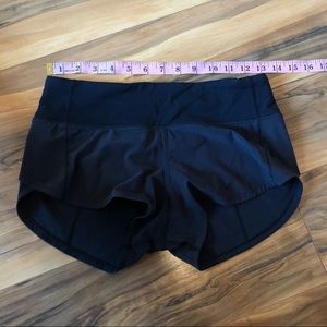 Black Lululemon Speed Shorts!